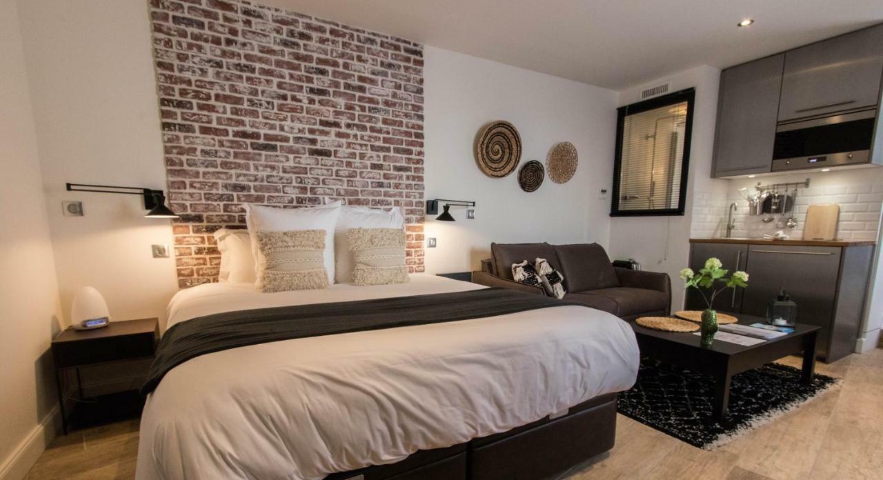 Demeure Terrisse La Cave Apartment
